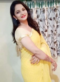 Neha - escort in Bangalore Photo 4 of 8