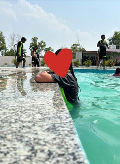 Neha Kumari (Real Meet and Cam Show) - puta in Hyderabad Photo 2 of 3
