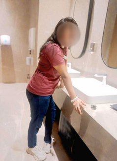 Neha Lucknow Independent - puta in Lucknow Photo 1 of 2