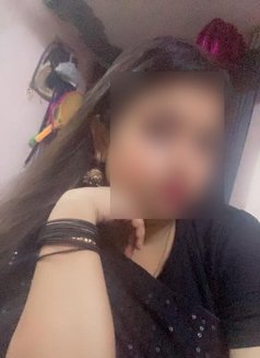 Neha married an Independent real meet - escort in New Delhi Photo 1 of 1