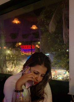 Neha Mishra - puta in Bangalore Photo 1 of 3
