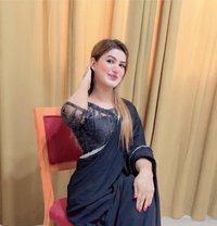 Pooja 🇮🇳 - puta in Dubai Photo 4 of 5