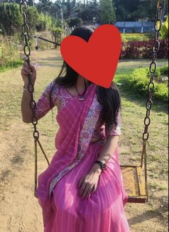 Neha (Real Meet and Cam Show) - escort in Pune Photo 3 of 4