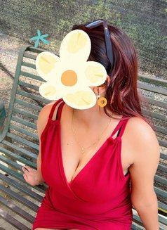 Neha (real meet ) cam show - escort in Hyderabad Photo 4 of 4