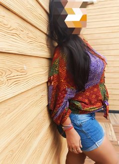 Cam session or Real Meet - escort in Kolkata Photo 3 of 10
