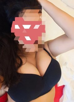 Cam session or Real Meet - escort in Kolkata Photo 7 of 10