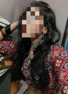 Neha Reddy — Warm & Cultured Companion - puta in Hyderabad Photo 1 of 1