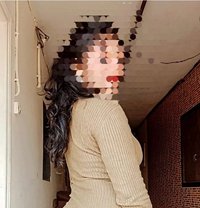 Neha Roy cam season or real meet - escort in Bangalore Photo 6 of 6