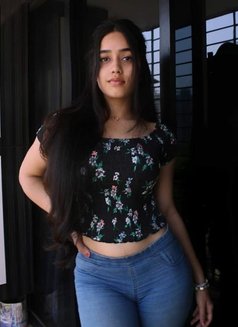 Neha Roy - escort in Mumbai Photo 3 of 3