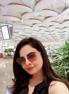 Neha Safe and Secure Call Girl Service - escort in Mauritius Photo 3 of 4