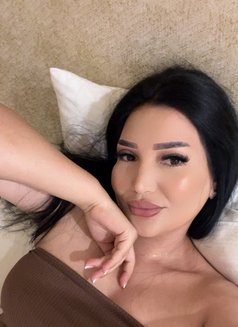 Neha Sharma Best Service - escort in Pune Photo 9 of 14