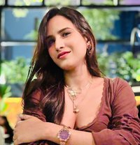 Neha Sharma GFE - escort in Mumbai Photo 11 of 19