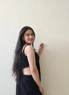 Neha Sharma - puta in Ahmedabad Photo 1 of 3