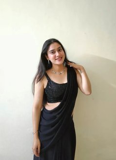 Neha Sharma - puta in Ahmedabad Photo 3 of 3