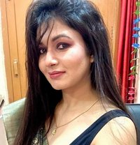 Neha Sharma - puta in Kolkata
