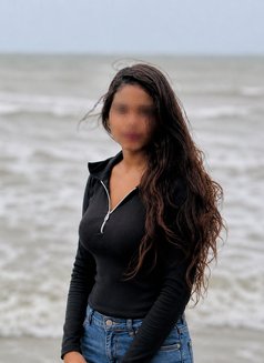 Neha Sharma - escort agency in Mumbai Photo 2 of 4
