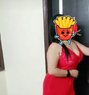 Neha Sharma - puta in New Delhi Photo 1 of 5