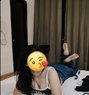 Neha Singh - puta in Noida Photo 1 of 2