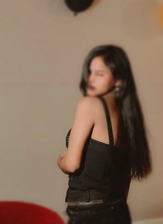 Neha Singh - escort in Hyderabad Photo 3 of 5