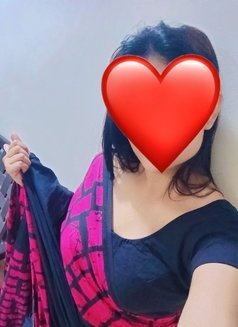 Neha Singh - escort in Noida Photo 3 of 4