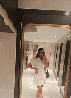 ꧁♧༺Neha Singh Real Me and Cam༻♧꧂ - puta in Pune Photo 1 of 1