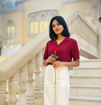 Neha Slim and Light Weight Girl - escort in Colombo