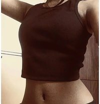 Petite Girl - escort in Colombo