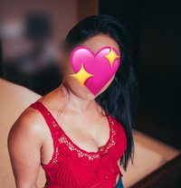 Neha - Active and Petite girl - escort in Colombo