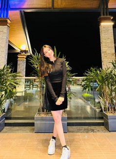 Neha Vip Companion - escort in Sharjah Photo 4 of 4