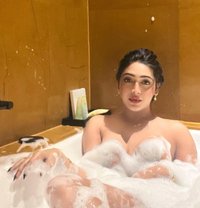 Neha VIP (monster dick) - Transsexual escort in Mumbai