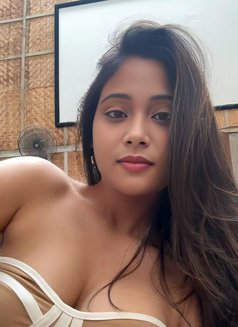 Neha Wab - puta in Chennai Photo 2 of 3