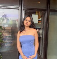 Neha Wab - puta in Chennai