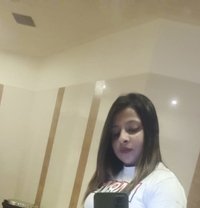 Soniya real meet $cIm show, - escort in Mumbai Photo 1 of 4