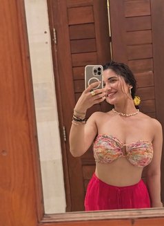 Nehal Doorstep Incall - escort in Singapore Photo 1 of 1