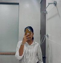 Neharika(Hand cash service) - puta in Kathmandu