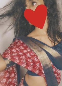 Neidha the Sexy Shemale - Transsexual escort in Kochi Photo 4 of 8