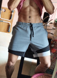 Neil - Male escort in Kolkata Photo 4 of 4