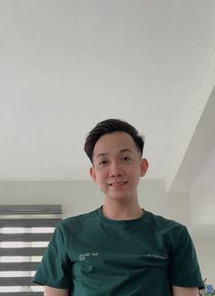 Neill - Acompañantes masculino in Riyadh Photo 16 of 17