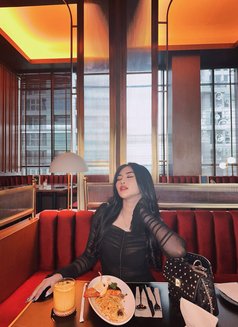 Neisha - escort in Bali Photo 11 of 15