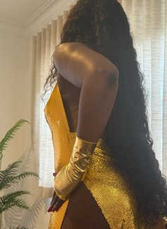 Nela Noir - masseuse in Cascais Photo 3 of 8