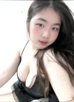 Nelaa - escort in Mumbai Photo 2 of 3