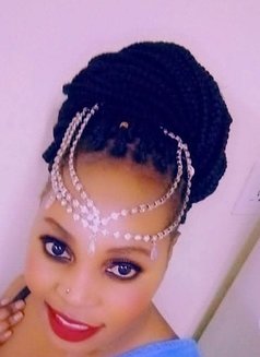 Nelcy - escort in Muscat Photo 1 of 5