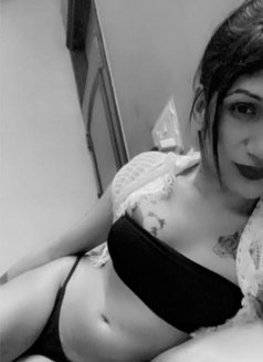 Nelisha - Transsexual escort in Chandigarh Photo 7 of 12