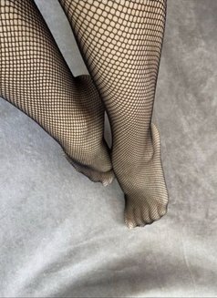 Nelli - escort in Beirut Photo 3 of 5