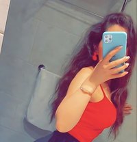 Nelli - puta in Beirut Photo 4 of 5