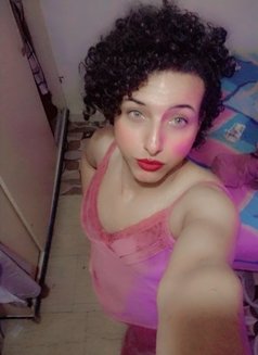 Lian - Transsexual escort in Cairo Photo 8 of 21