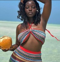 Nayla, Erotic Beauty - puta in Visakhapatnam Photo 5 of 5