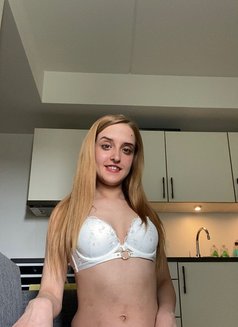 Nelly - escort in İstanbul Photo 6 of 7