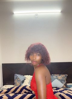 Nelly - escort in Gurgaon Photo 3 of 4