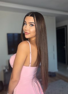 Nelly - escort in İstanbul Photo 17 of 17